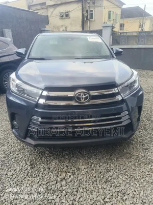 Toyota Highlander 2020 Blue