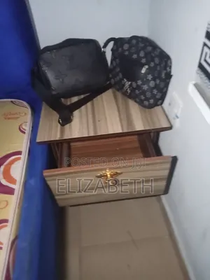 Corner Table