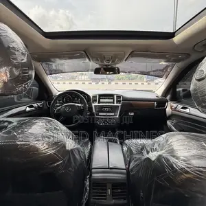 Mercedes-Benz M Class ML350 4MATIC 4dr SUV AWD (3.5L 6cyl 7A) 2014