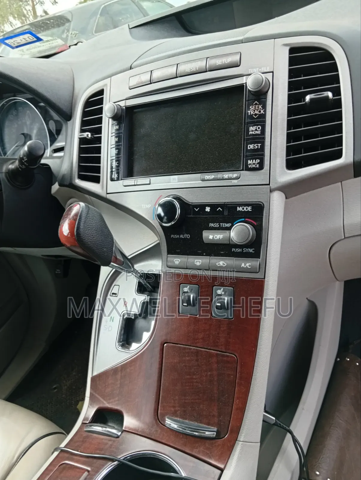 Toyota Venza 2010 Silver