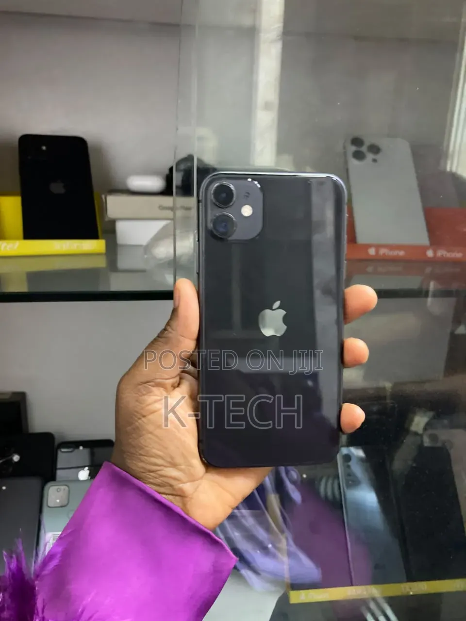 Apple iPhone 11 64 GB Black