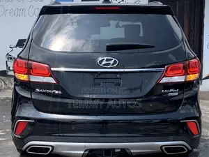 Hyundai Santa Fe Limited Ultimate AWD 2018 Black