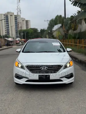 Hyundai Sonata Limited w/Brown Leather 4dr Sedan (2.4L 4cyl 6A) 2015