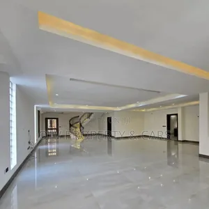 5bdrm Penthouse in Old Ikoyi for sale