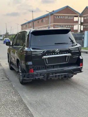 Lexus LX 570 AWD 2017 Black