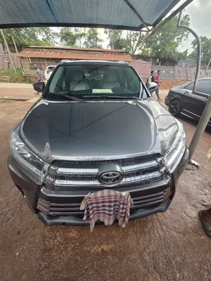 Toyota Highlander 2015 Gray