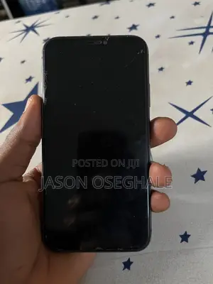 Apple iPhone 11 64 GB Black