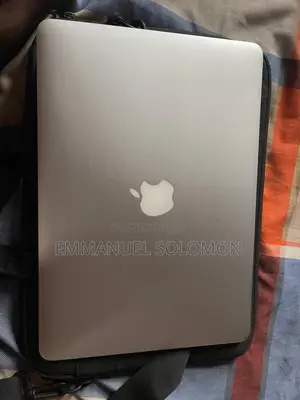 Laptop Apple MacBook Air 2017 8GB Intel Core i5 SSD 256GB