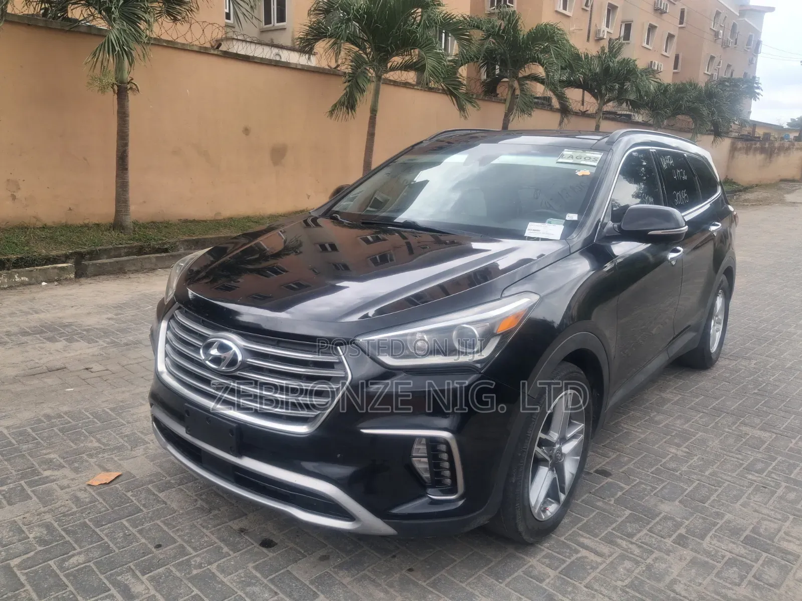 Hyundai Santa Fe 2017 Black