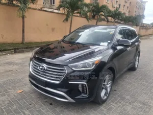 Hyundai Santa Fe 2017 Black