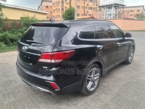 Hyundai Santa Fe 2017 Black