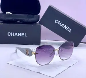 Chic Chanel Inspired Sunglasses - Gradient Lenses