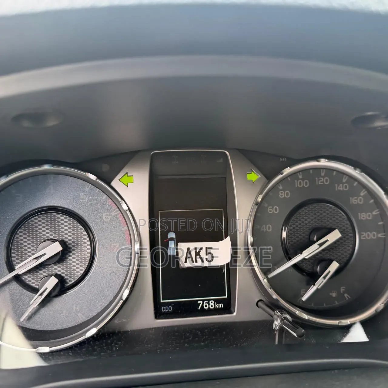 Toyota Hilux 2025 Gray