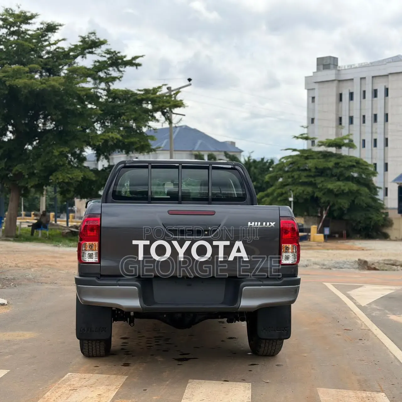 Toyota Hilux 2025 Gray