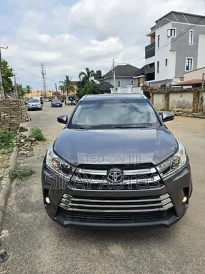 Toyota Highlander 2015 Gray