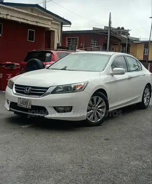 Honda Accord 2015 White