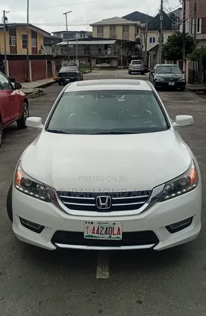 Honda Accord 2015 White