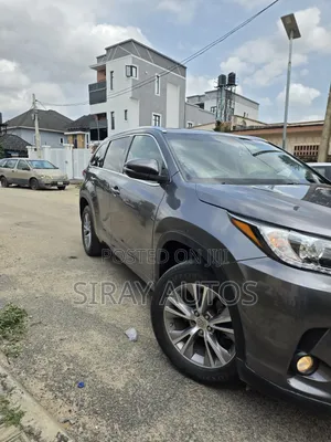 Toyota Highlander 2015 Gray