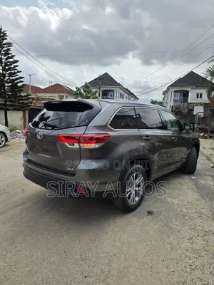 Toyota Highlander 2015 Gray