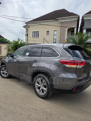 Toyota Highlander 2015 Gray