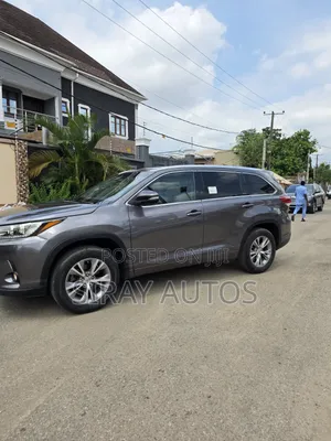 Toyota Highlander 2015 Gray