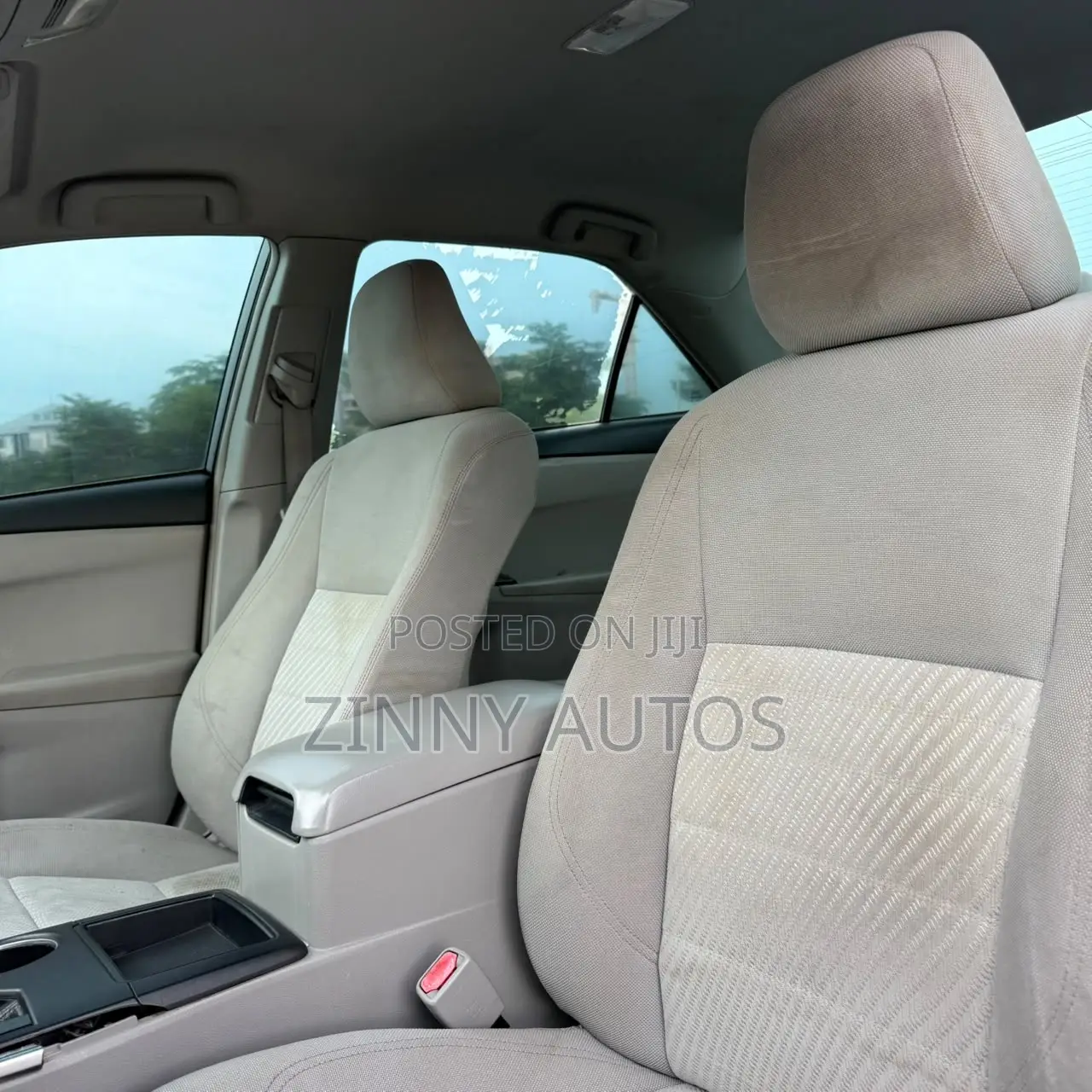 Toyota Camry 2016 Silver