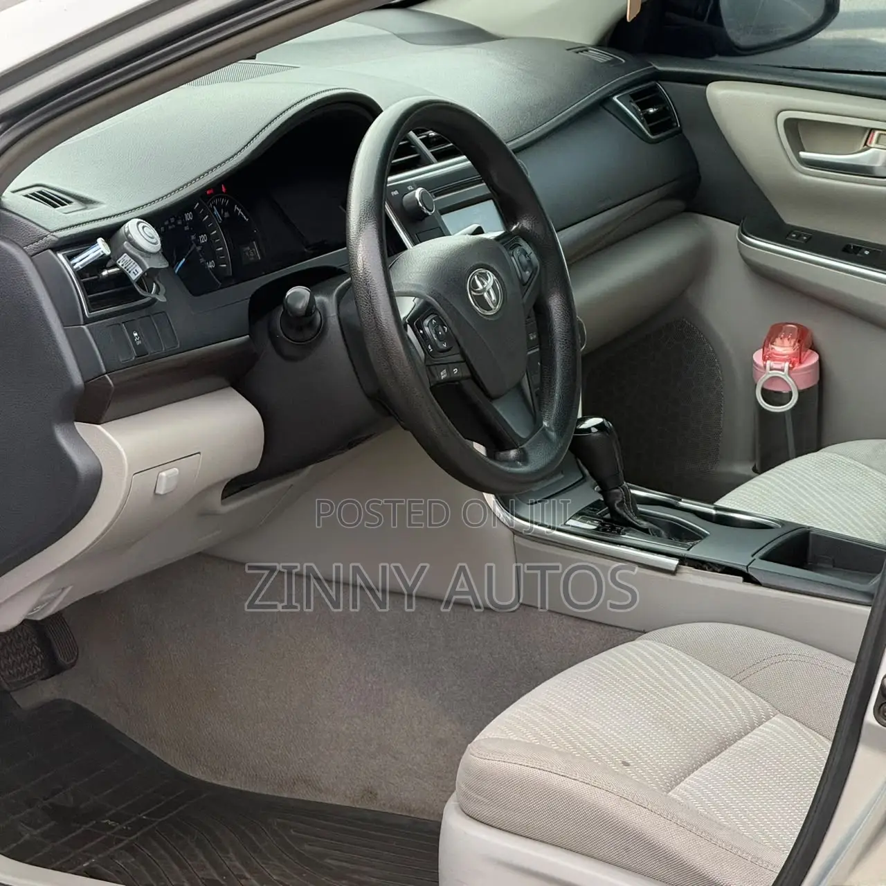 Toyota Camry 2016 Silver