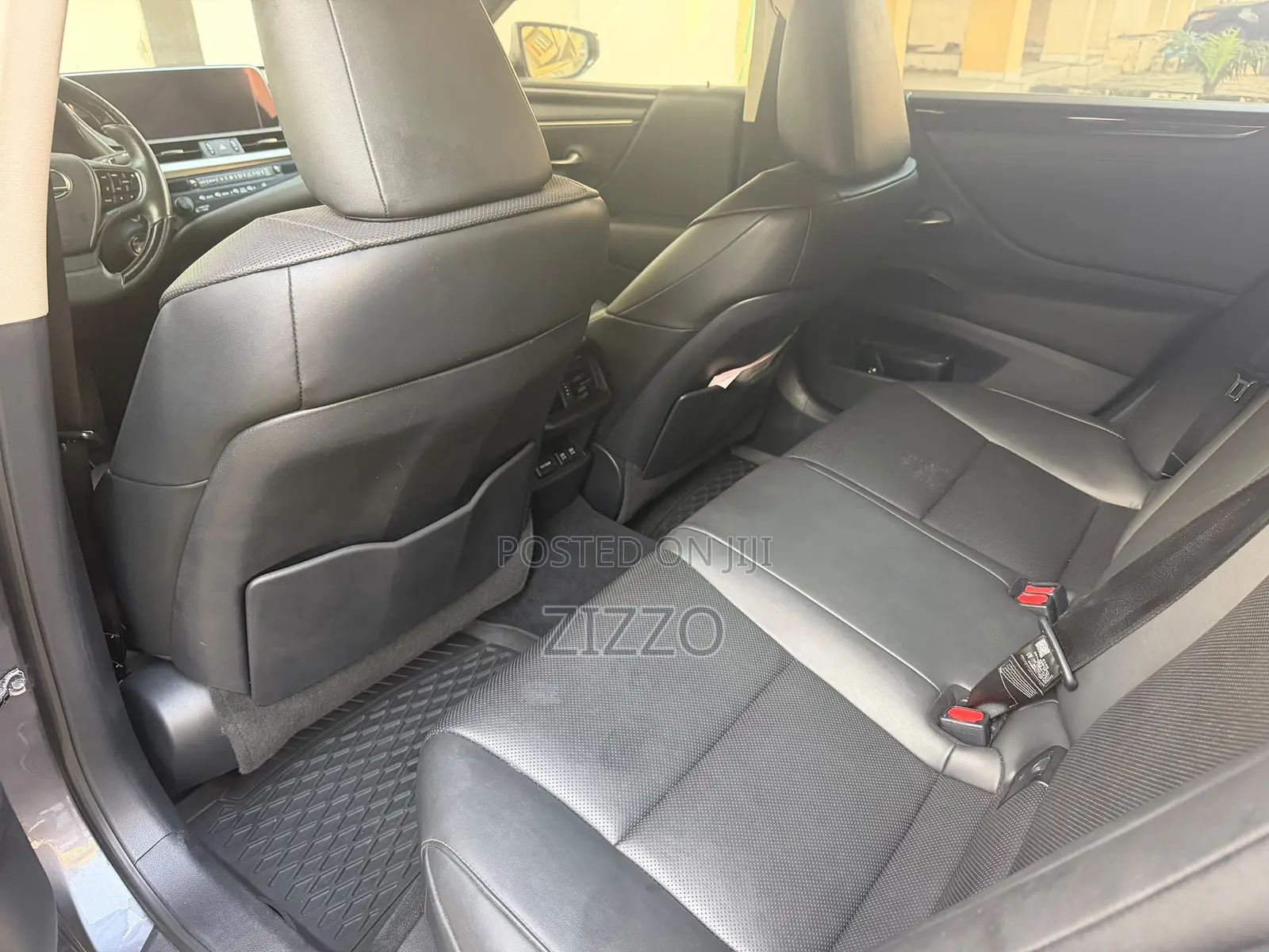 Lexus ES 2019 Gray