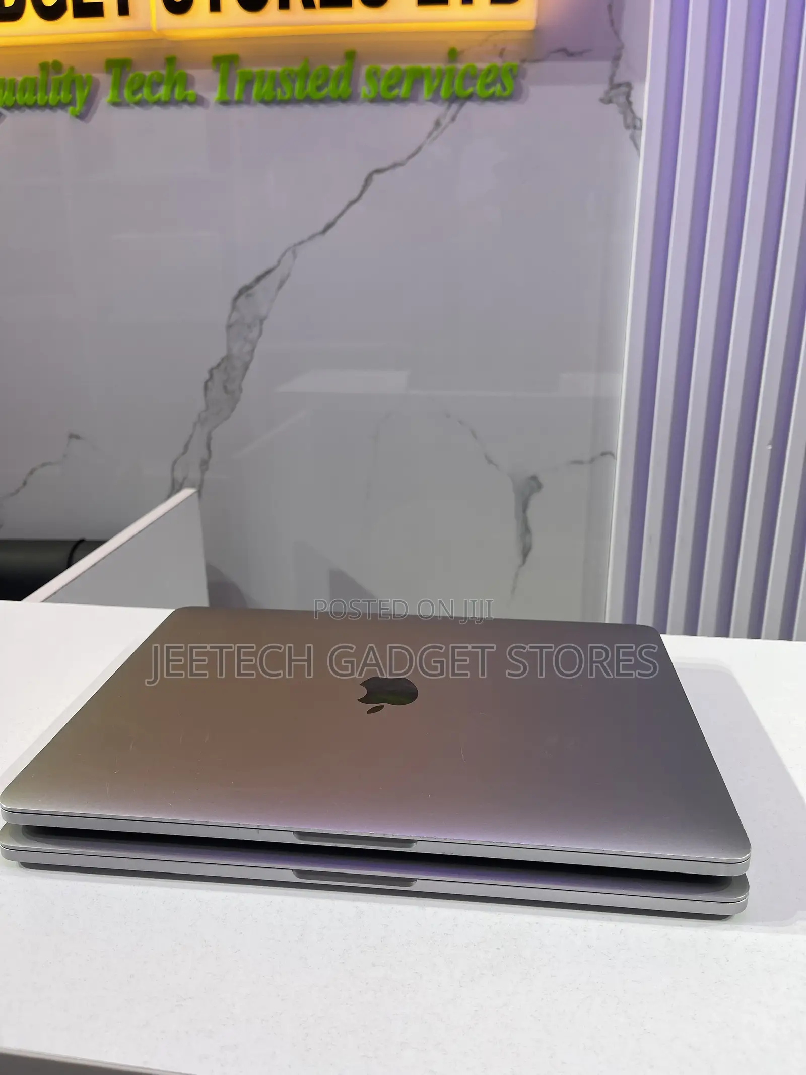 Laptop Apple MacBook Pro 2017 16GB Intel Core i5 SSD 128GB