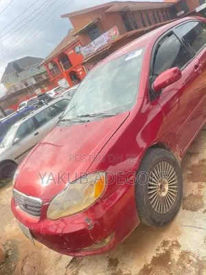 Toyota Corolla 2004 Red