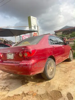 Toyota Corolla 2004 Red