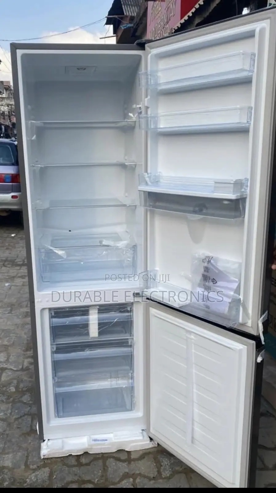 Hisense Bottom Freezer 264L (Refrigerator)
