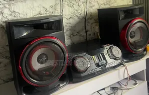 Clean LG XBOOM 2350 Watt