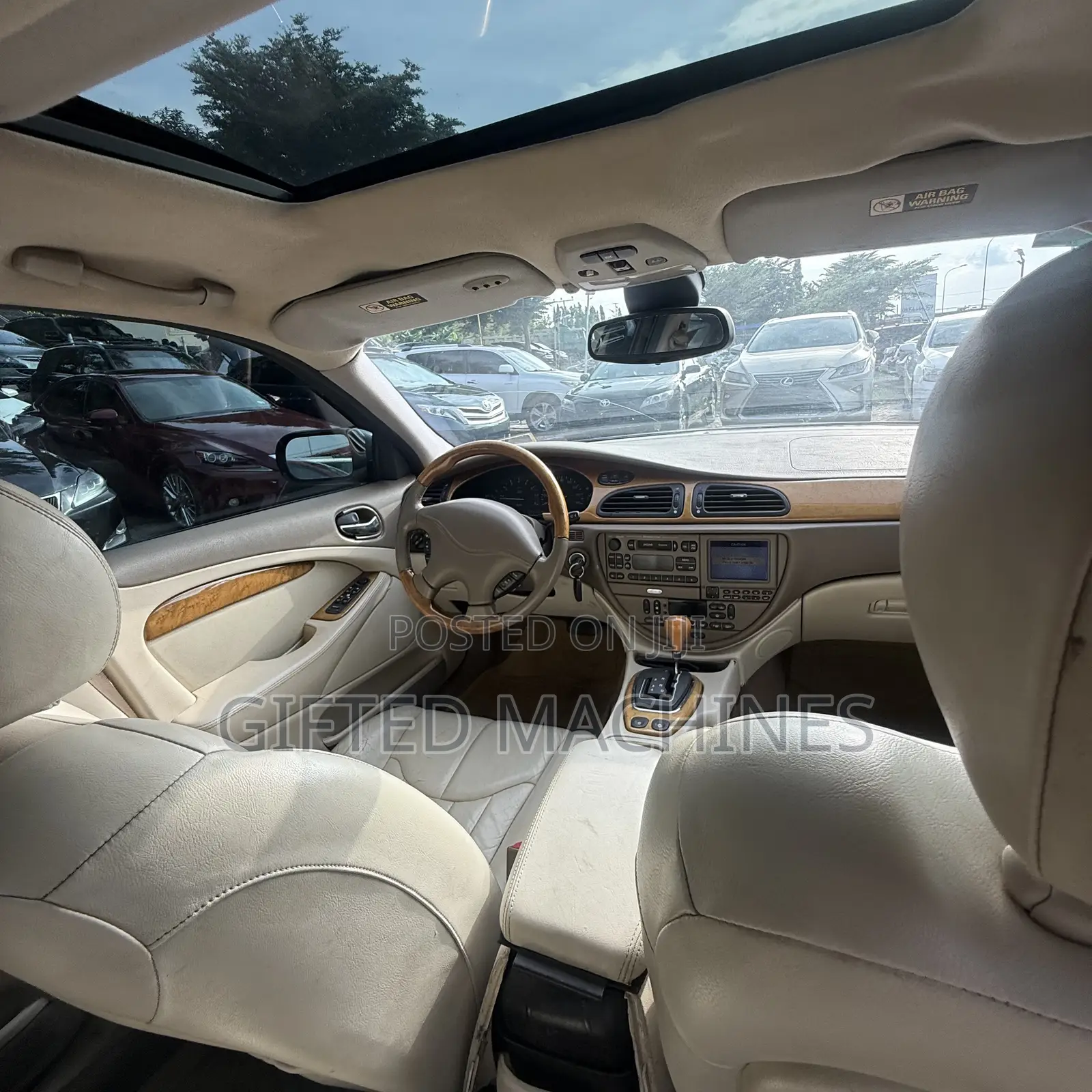 Jaguar XJ 2000 Blue