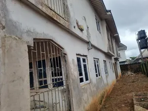 12bdrm Block of Flats in Benin City for sale