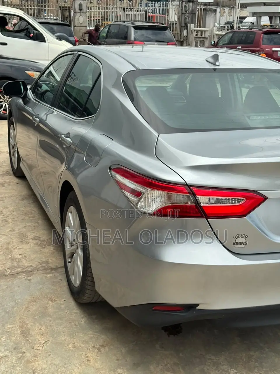 Toyota Camry LE (2.5L 4cyl 8A) 2019 Silver