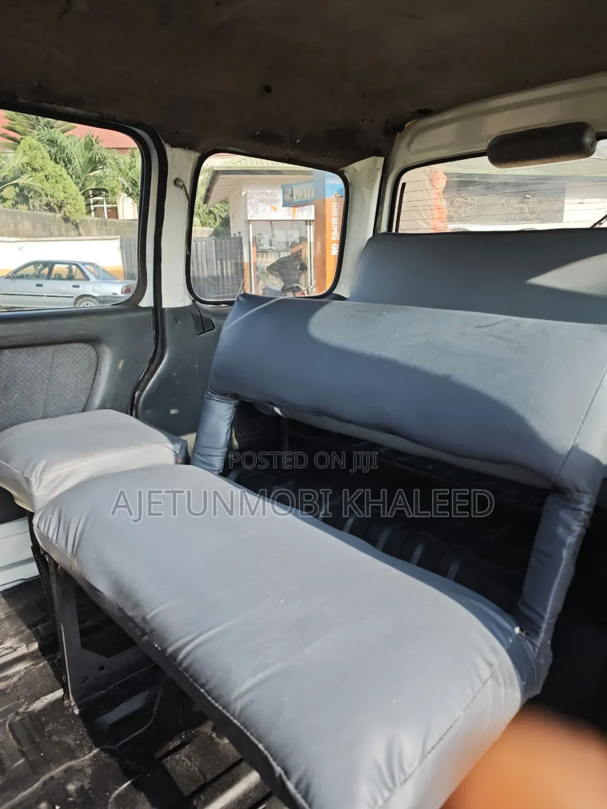 Suzuki APV Minibus 2010 Yellow
