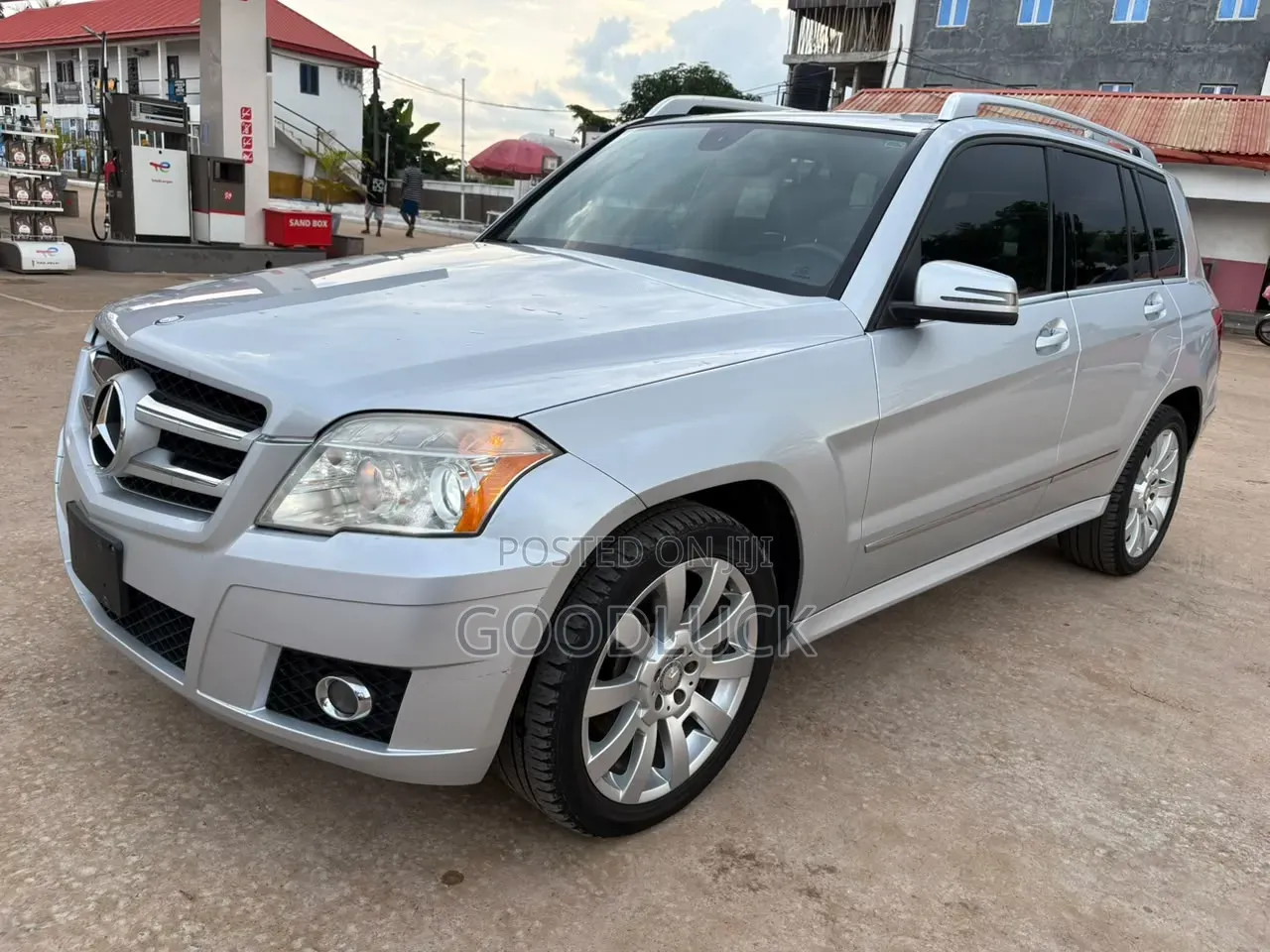 Mercedes-Benz GLK-Class 2011 Silver