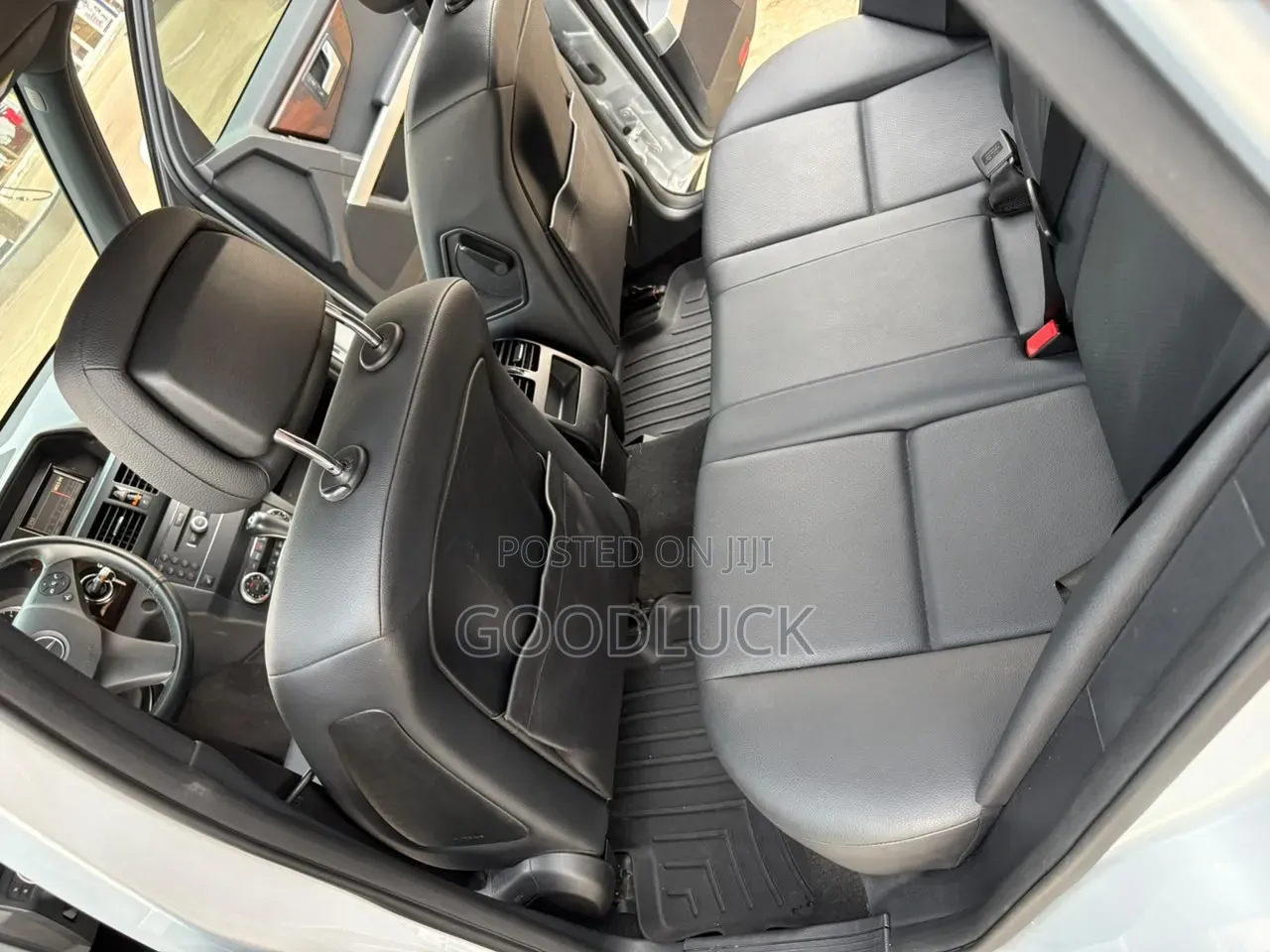 Mercedes-Benz GLK-Class 2011 Silver
