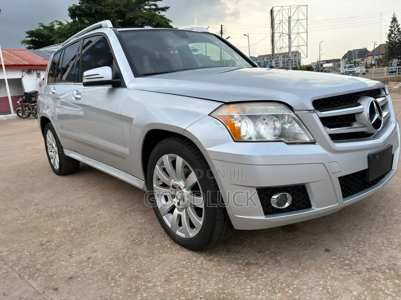 Mercedes-Benz GLK-Class 2011 Silver