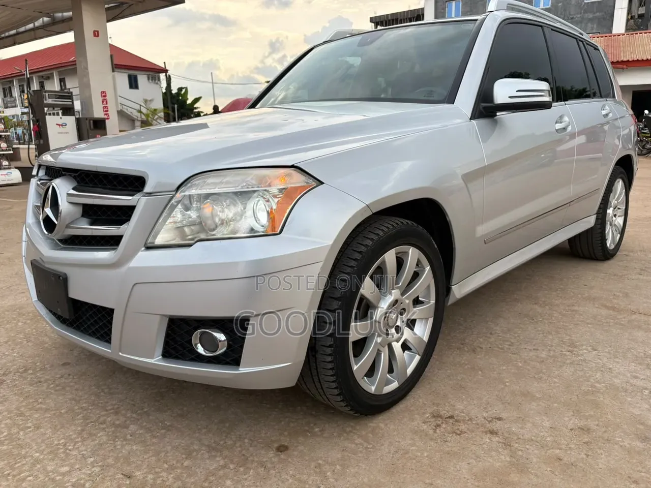 Mercedes-Benz GLK-Class 2011 Silver