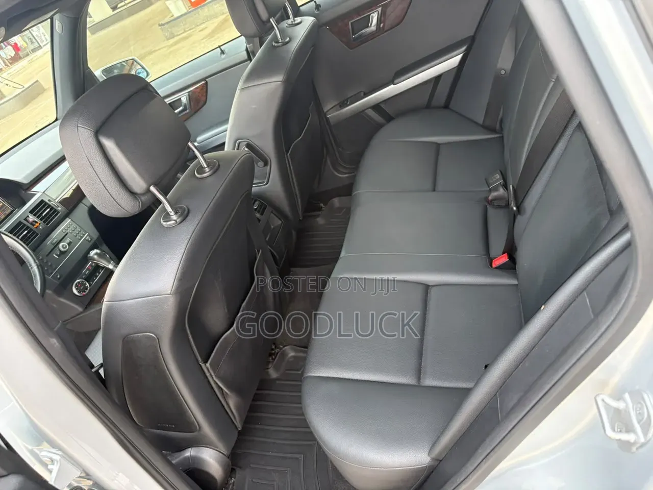 Mercedes-Benz GLK-Class 2011 Silver