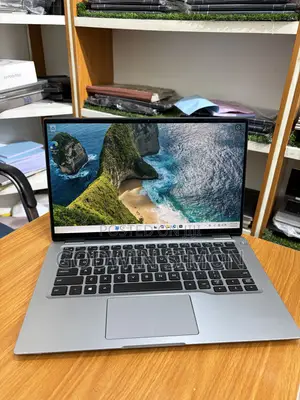 Laptop Dell Latitude 7400 16GB Intel Core i7 SSD 256GB