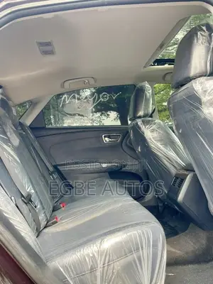 Toyota Avalon XLE Sedar FWD (3.5L 6cyl 6A) 2013 Burgundy