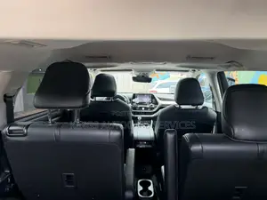 Toyota Highlander XLE AWD 2020 Blue