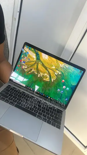Laptop Apple MacBook Pro 2019 16GB Intel Core i7 SSD 1T
