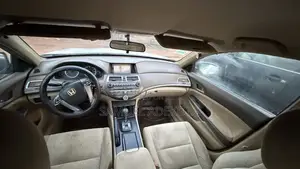 Honda Accord Sedan EX 2010 White