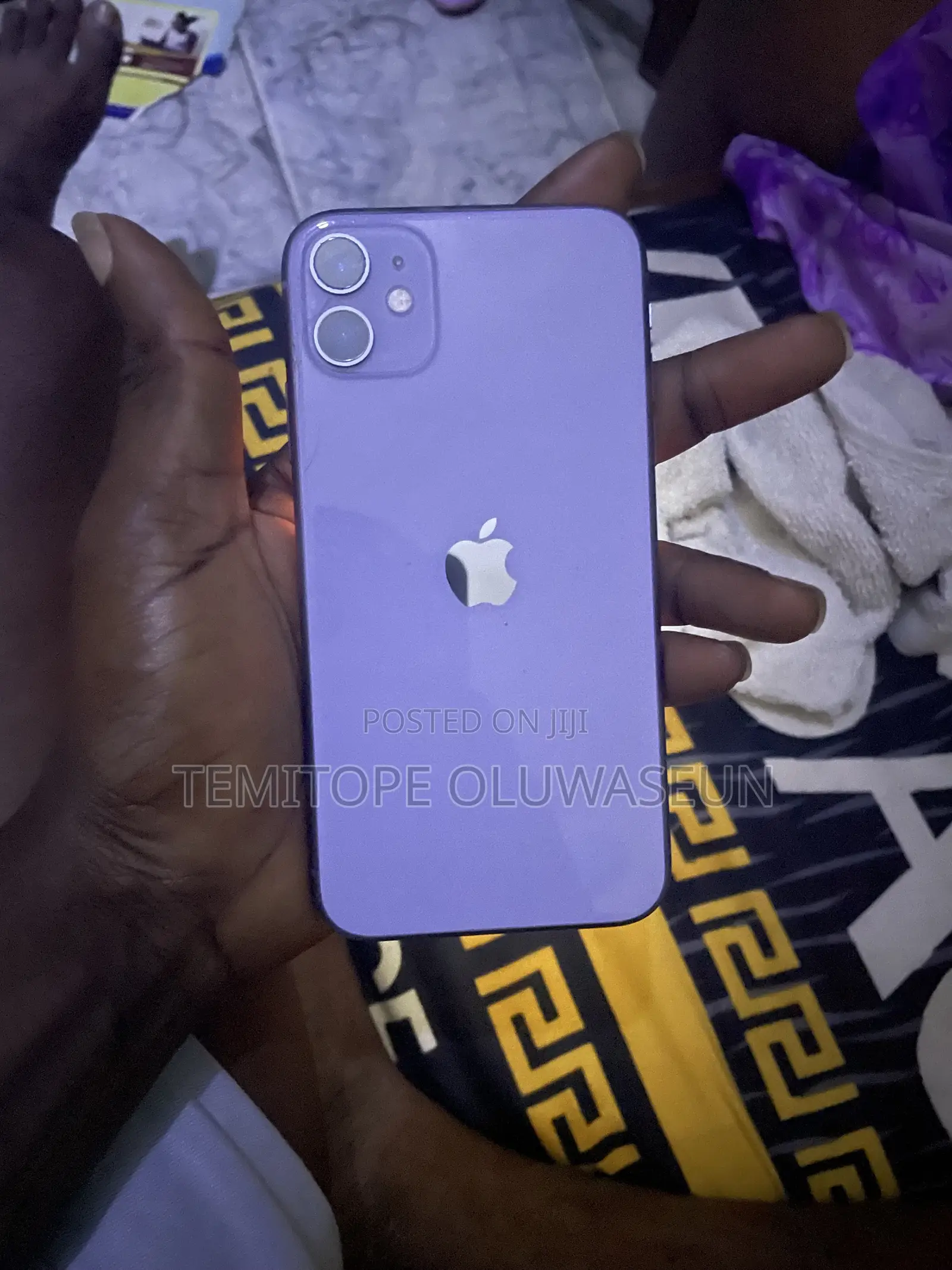 Apple iPhone 11 64 GB Gray