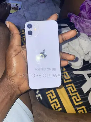 Apple iPhone 11 64 GB Gray