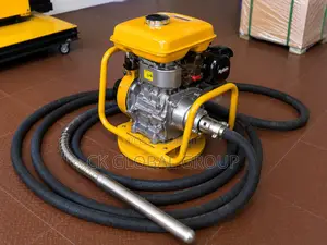 Robin Gasoline Concrete Vibrator | Heavy-Duty Concrete Poker Machine